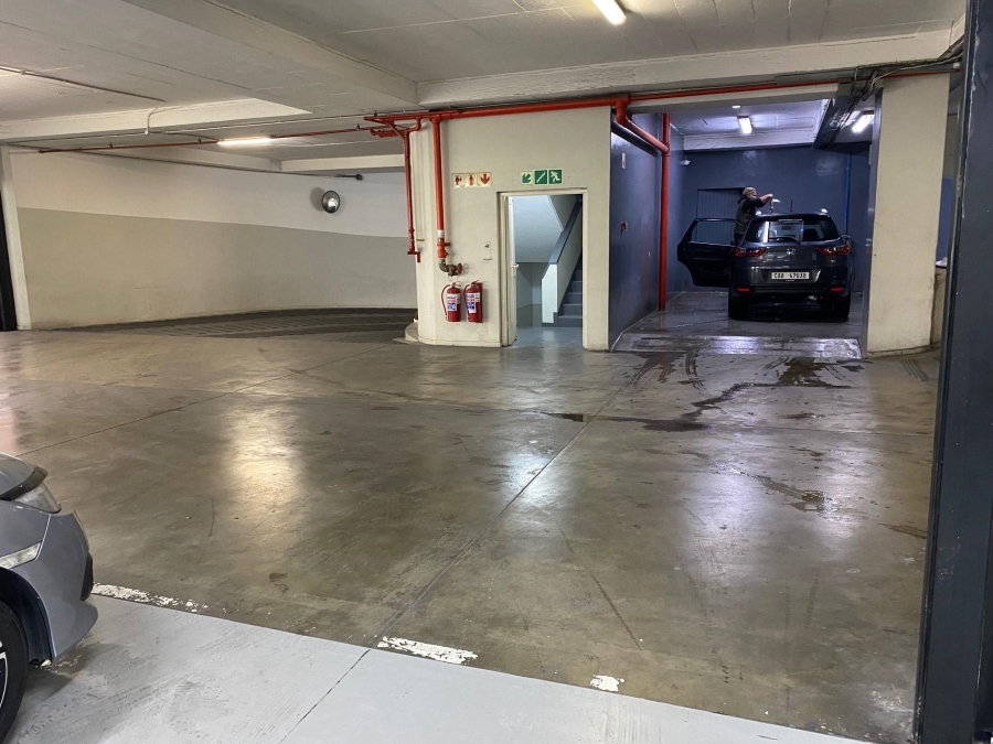 To Let commercial Property for Rent in Foreshore Western Cape